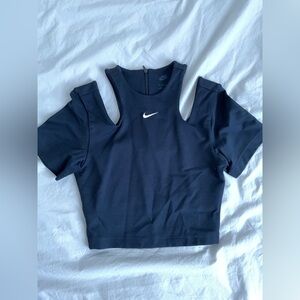 Nike Women's Black Crop Top with Cut-Out Design